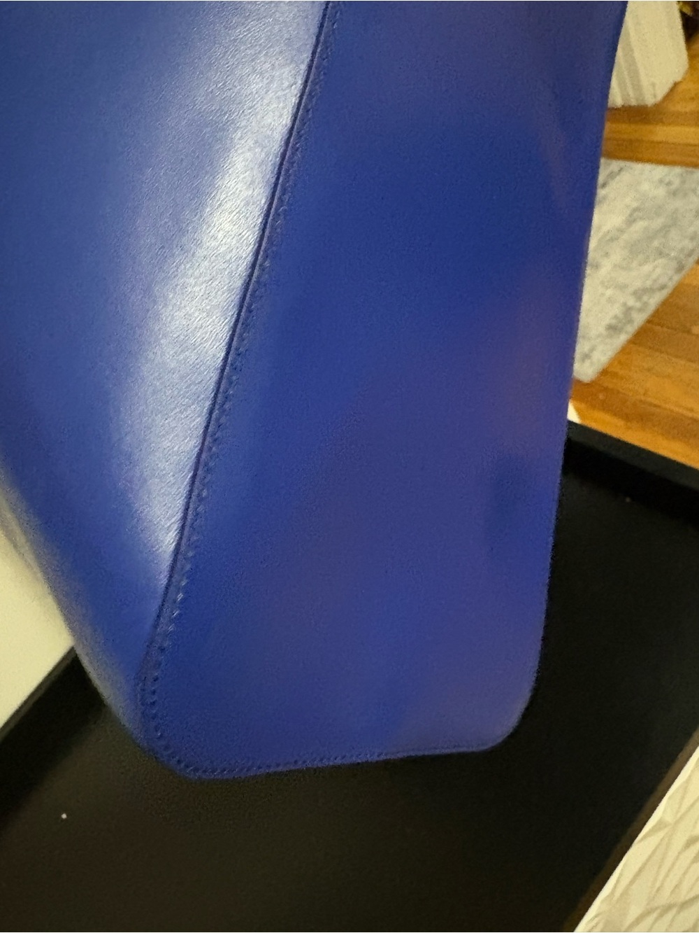 Authentic Large Givenchy Tote - Picture 12 of 12